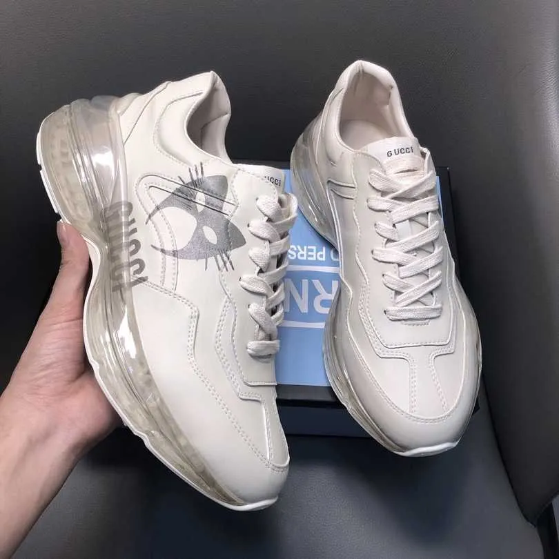 CE - TRENDY GCI Sneaker 001