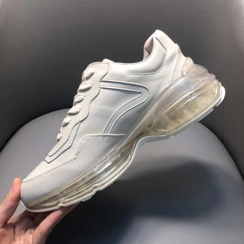 CE - TRENDY GCI Sneaker 001