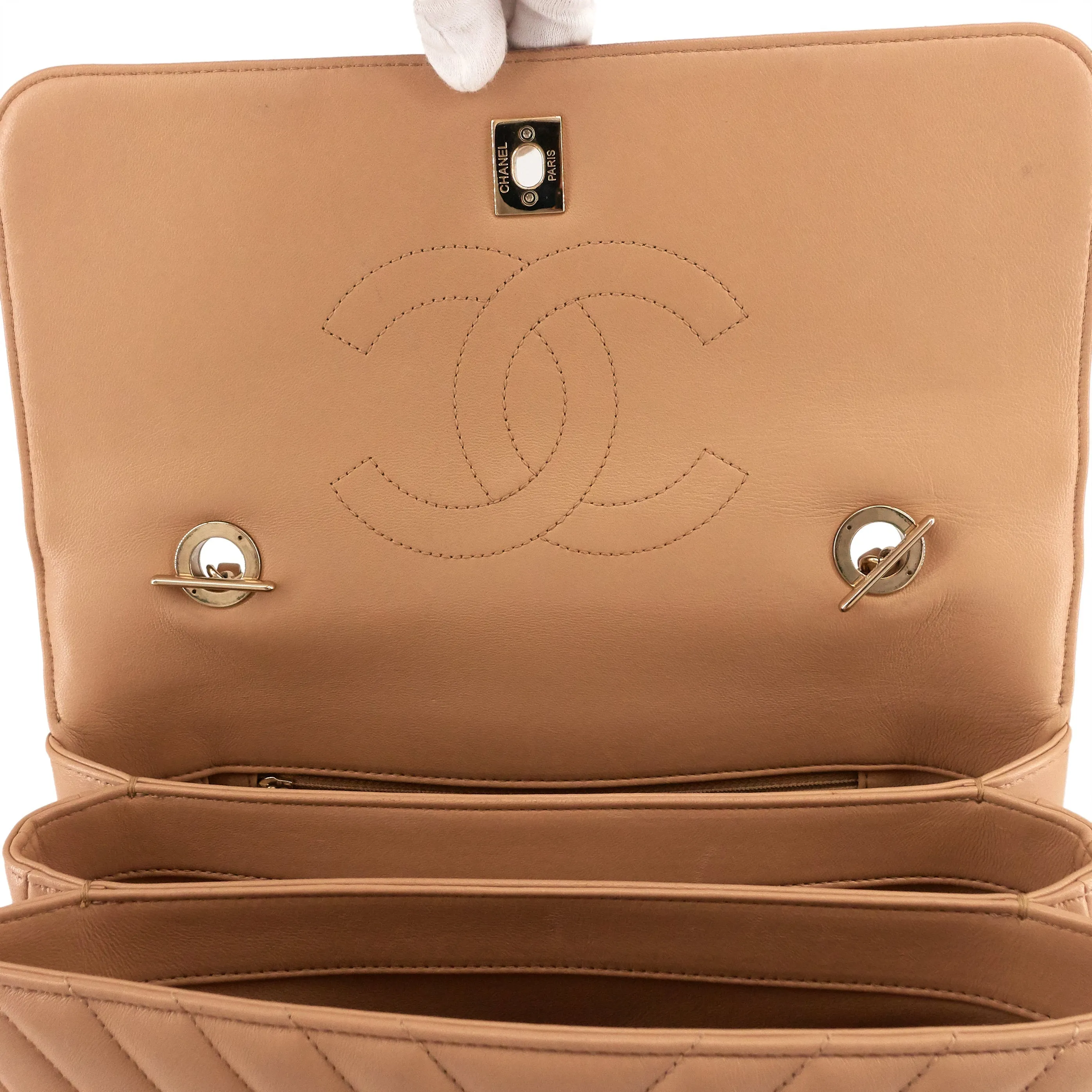 CHANEL Trendy CC Chevron Medium Top Handle Leather Bag