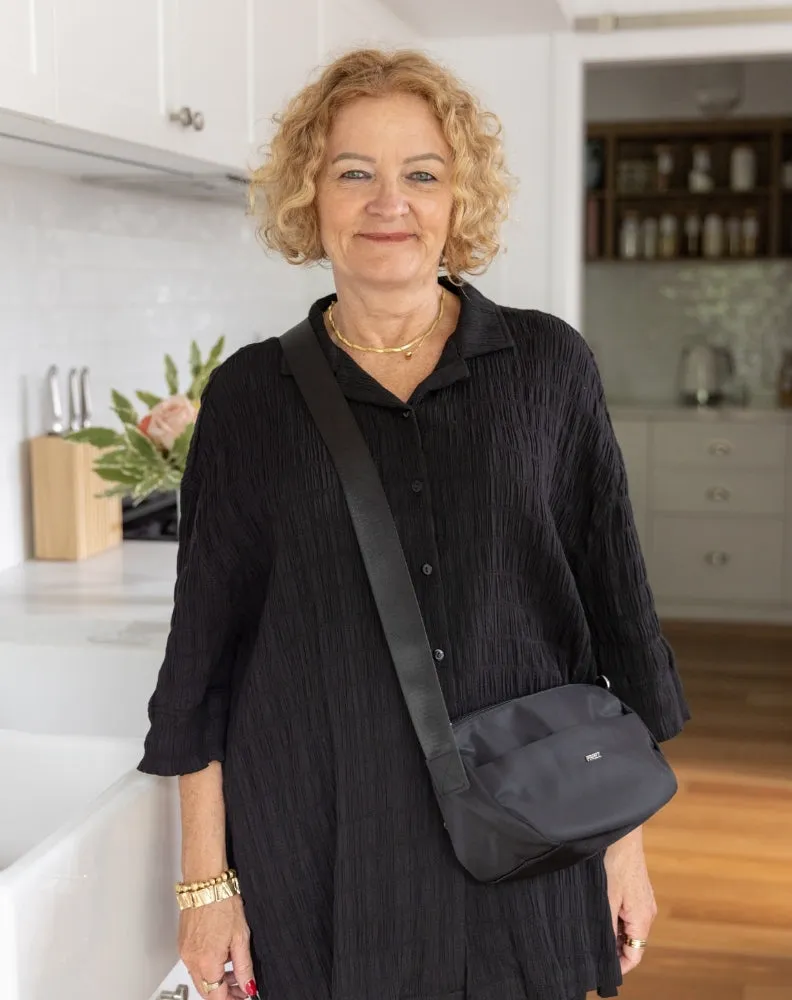 On-The-Go Crossbody Bag - Black