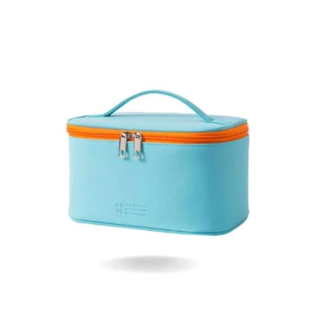 ON-THE-GO TRAVEL ESSENTIALS POUCH