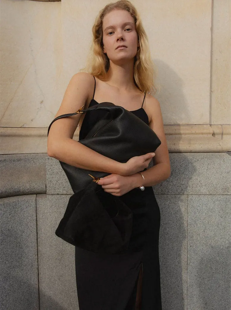Pillow Shoulder Bag black