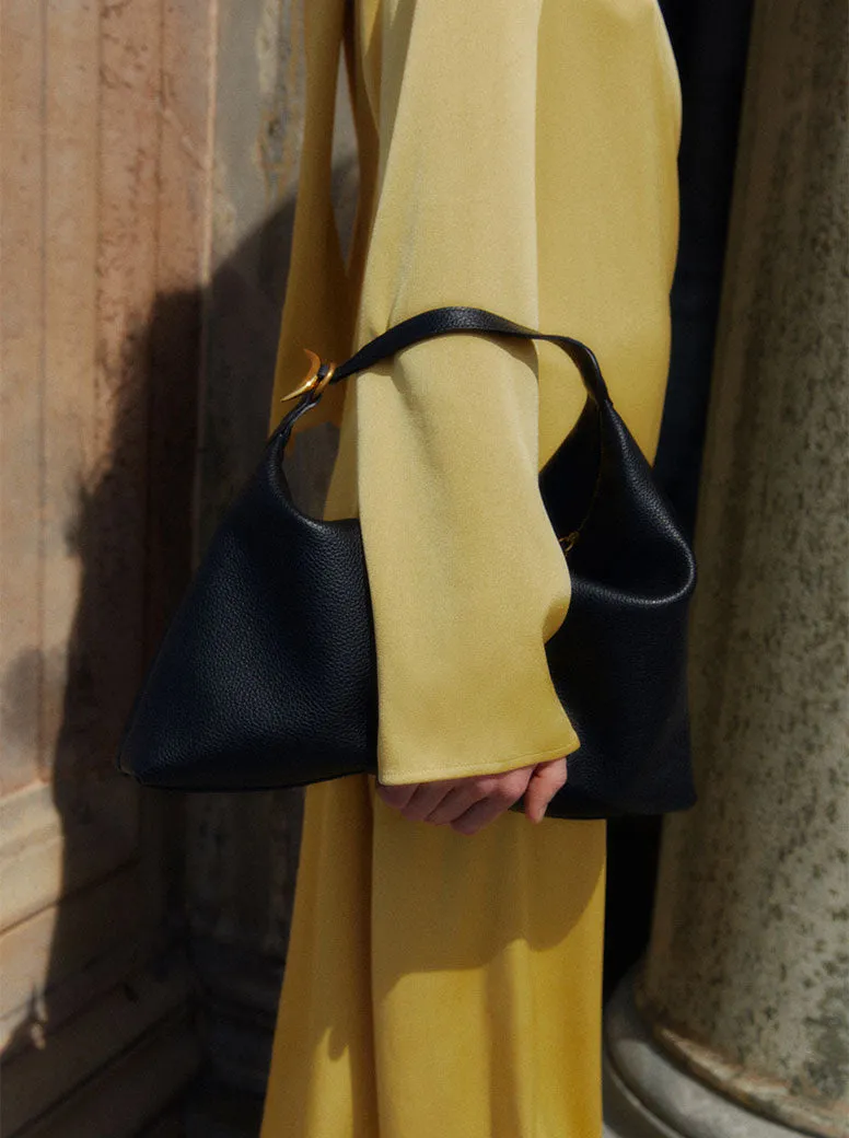 Pillow Shoulder Bag black