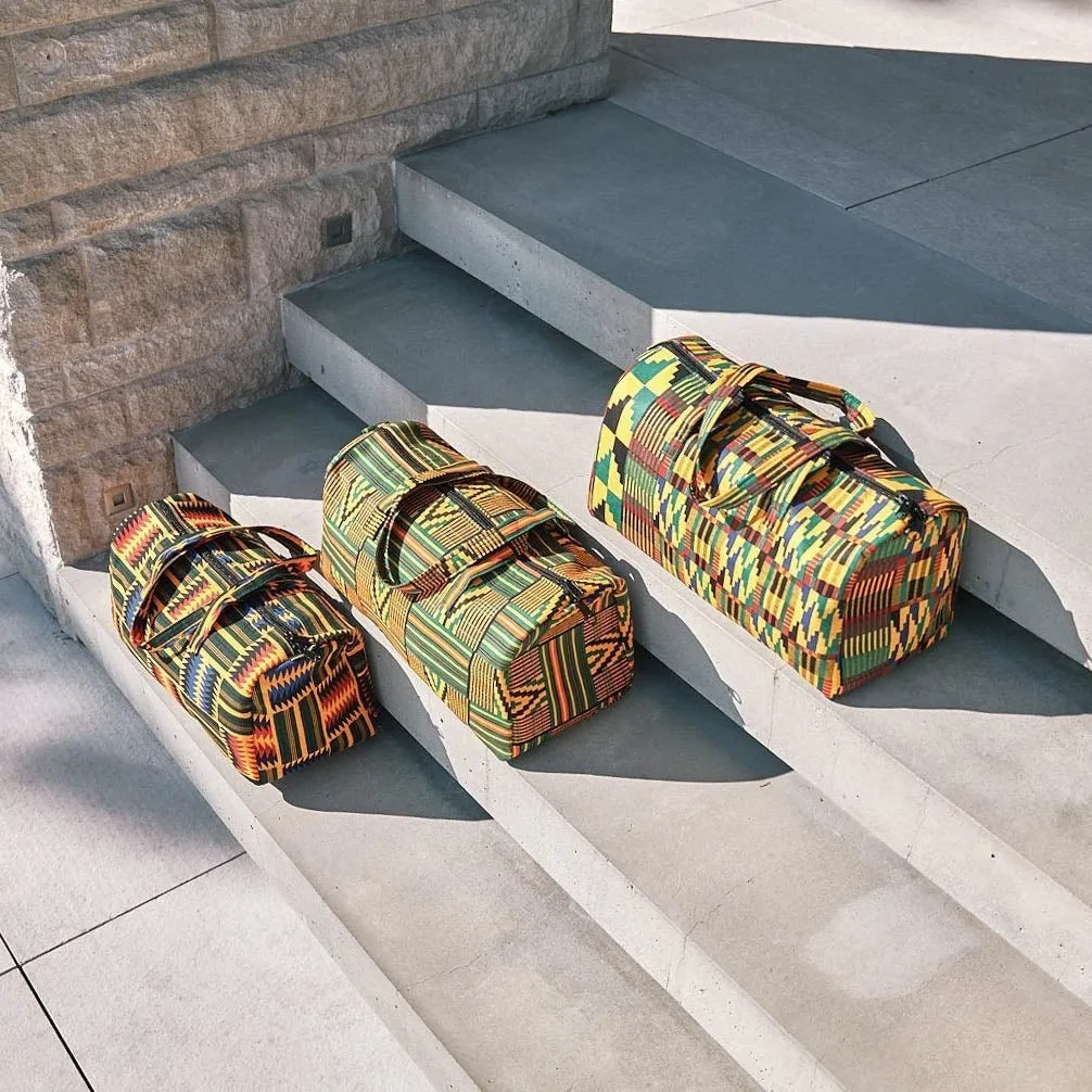 The Weekender Bag | Pixels
