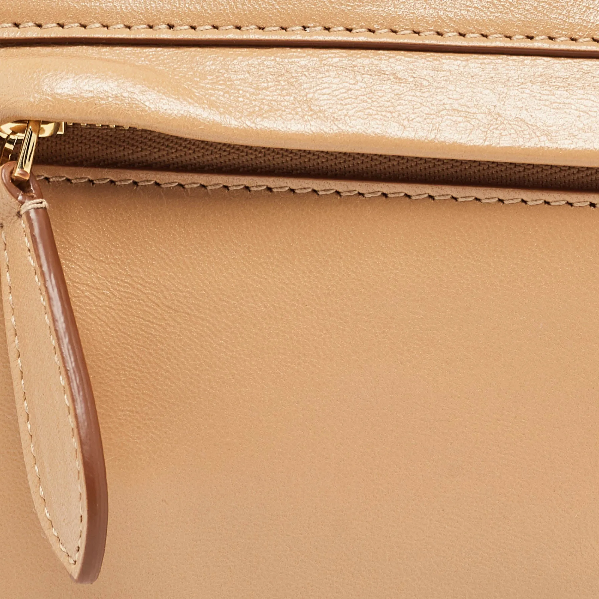 Trendy Inspired Burberry Beige Soft Leather Small Olympia Bag