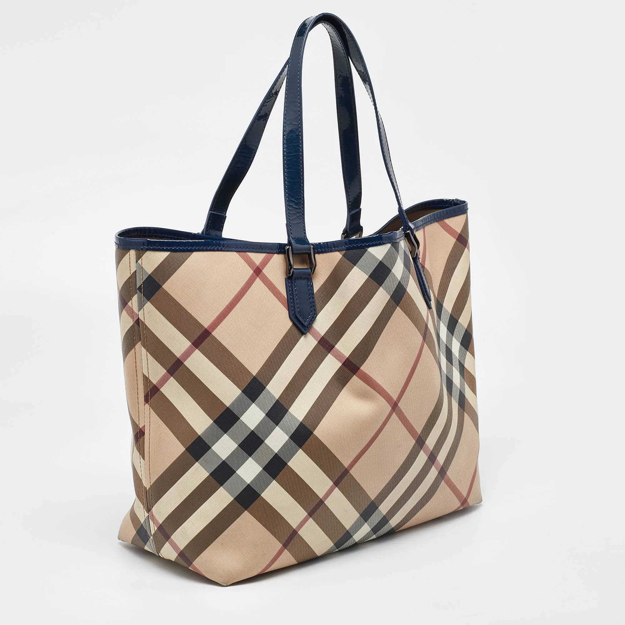 Trendy Inspired Burberry Beige/blue Nova Check Pvc And Patent Leather Shopper Tote
