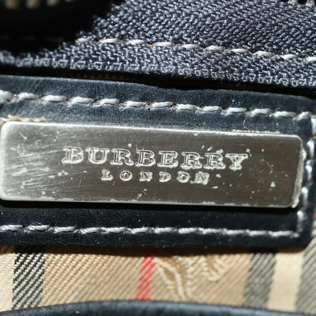 Trendy Inspired Burberry Clutch Bag Leather Black Auth Bs13248