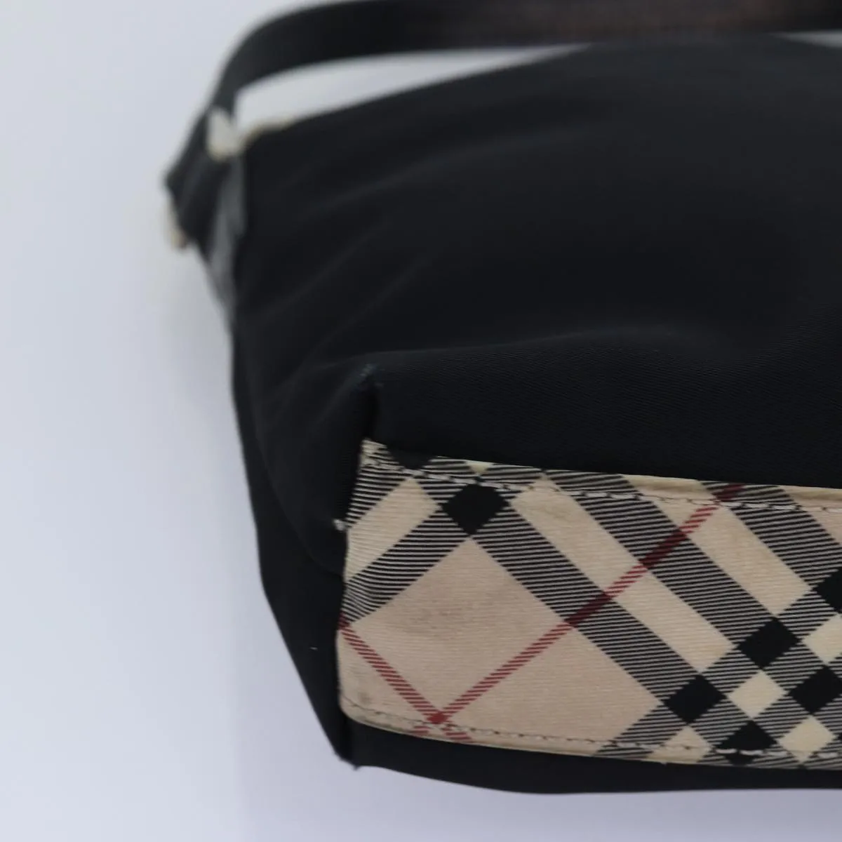 Trendy Inspired Burberry Nova Check Shoulder Bag Nylon Black Beige Auth Bs14564