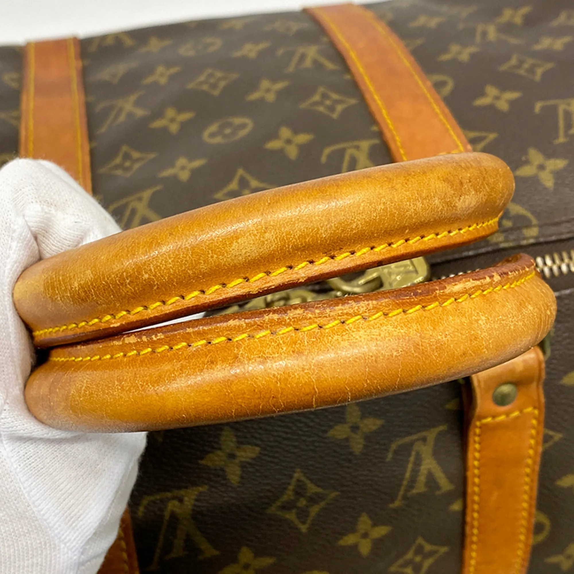 Trendy Inspired Louis Vuitton Auth  Monogram Keepol 50 M41426