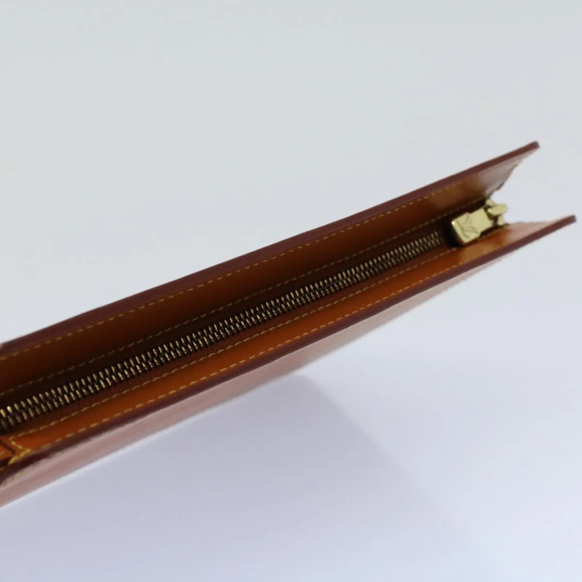 Trendy Inspired Louis Vuitton Epi Pochette Homme Clutch Bag Brown M52528 Lv Auth Th3989
