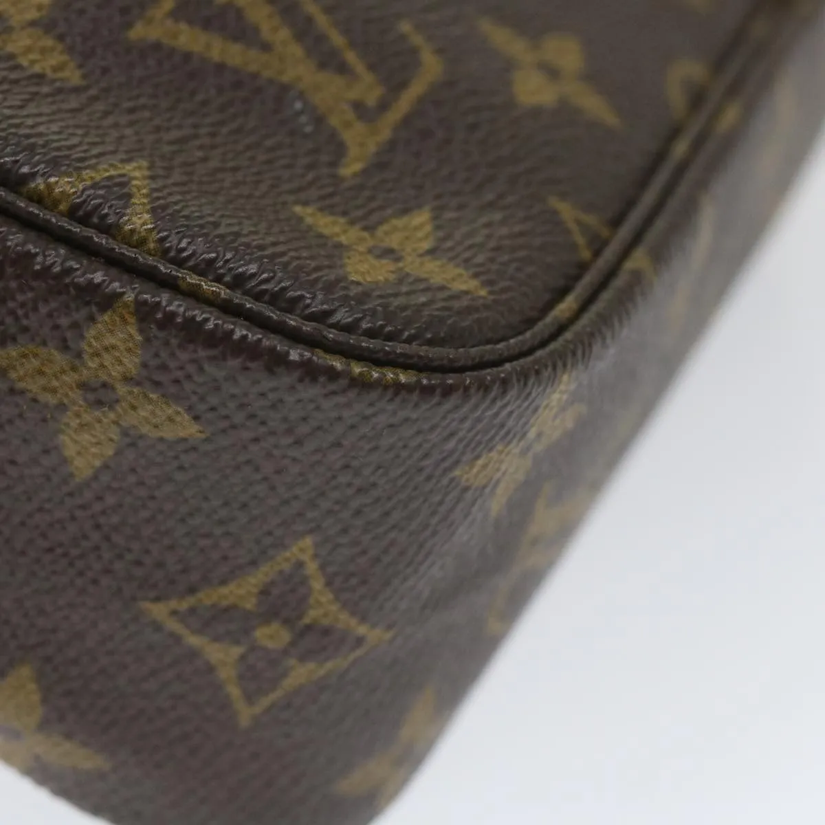 Trendy Inspired Louis Vuitton Monogram Trousse Toilette 23 Clutch Bag M47524 Lv Auth 57483