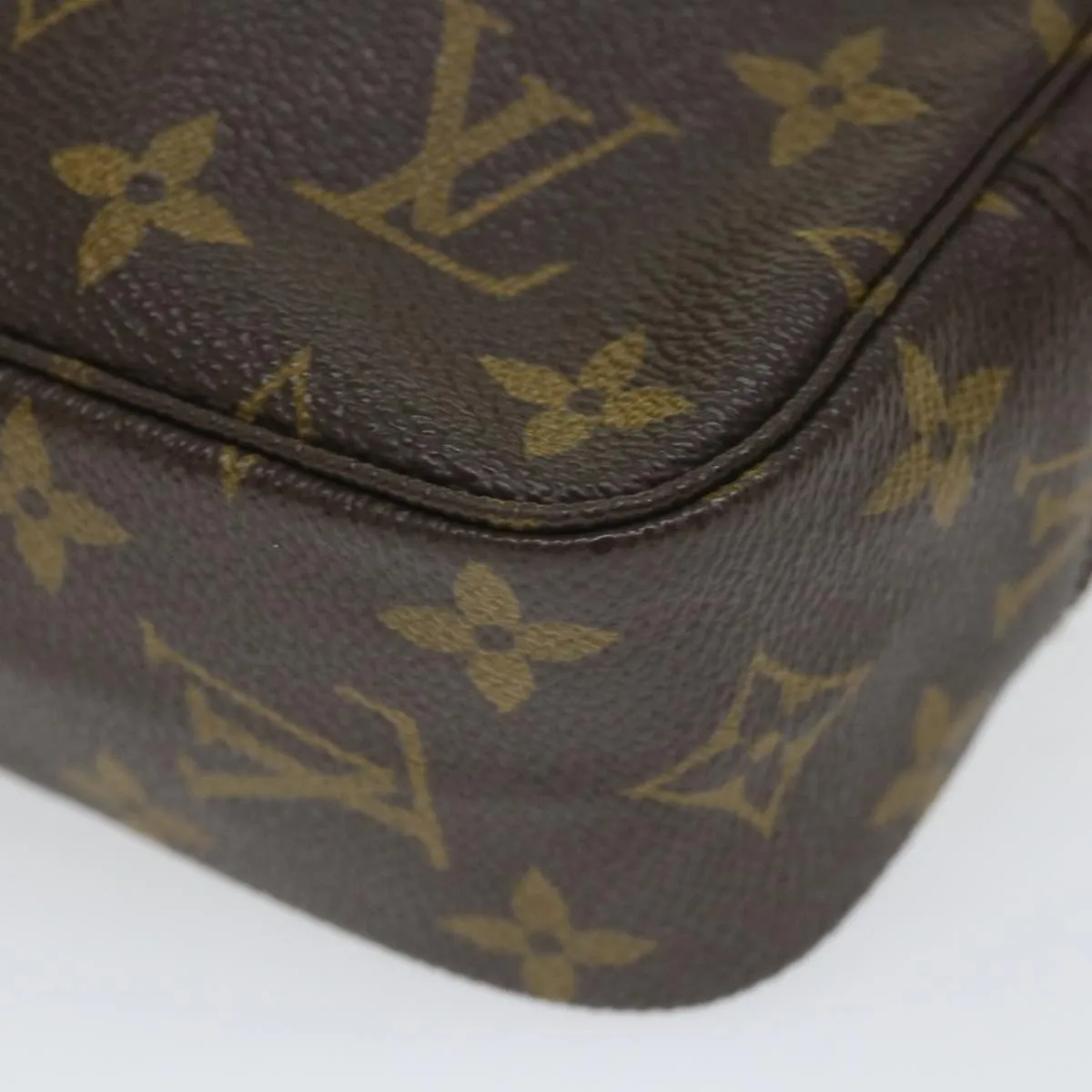 Trendy Inspired Louis Vuitton Monogram Trousse Toilette 23 Clutch Bag M47524 Lv Auth 57483