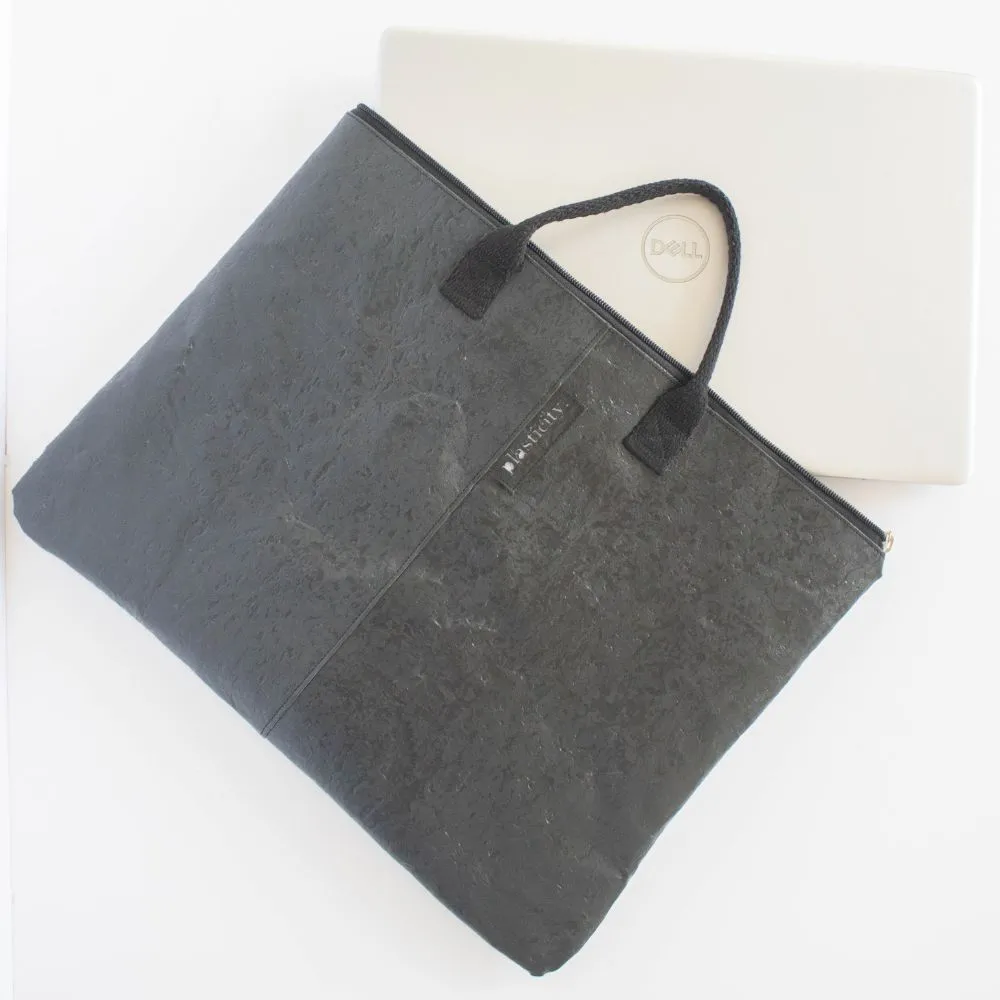 Water-resistant upcycled plastic laptop cover