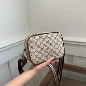 Wholesale Trendy Simple Casual Crossbody Shoulder Bag