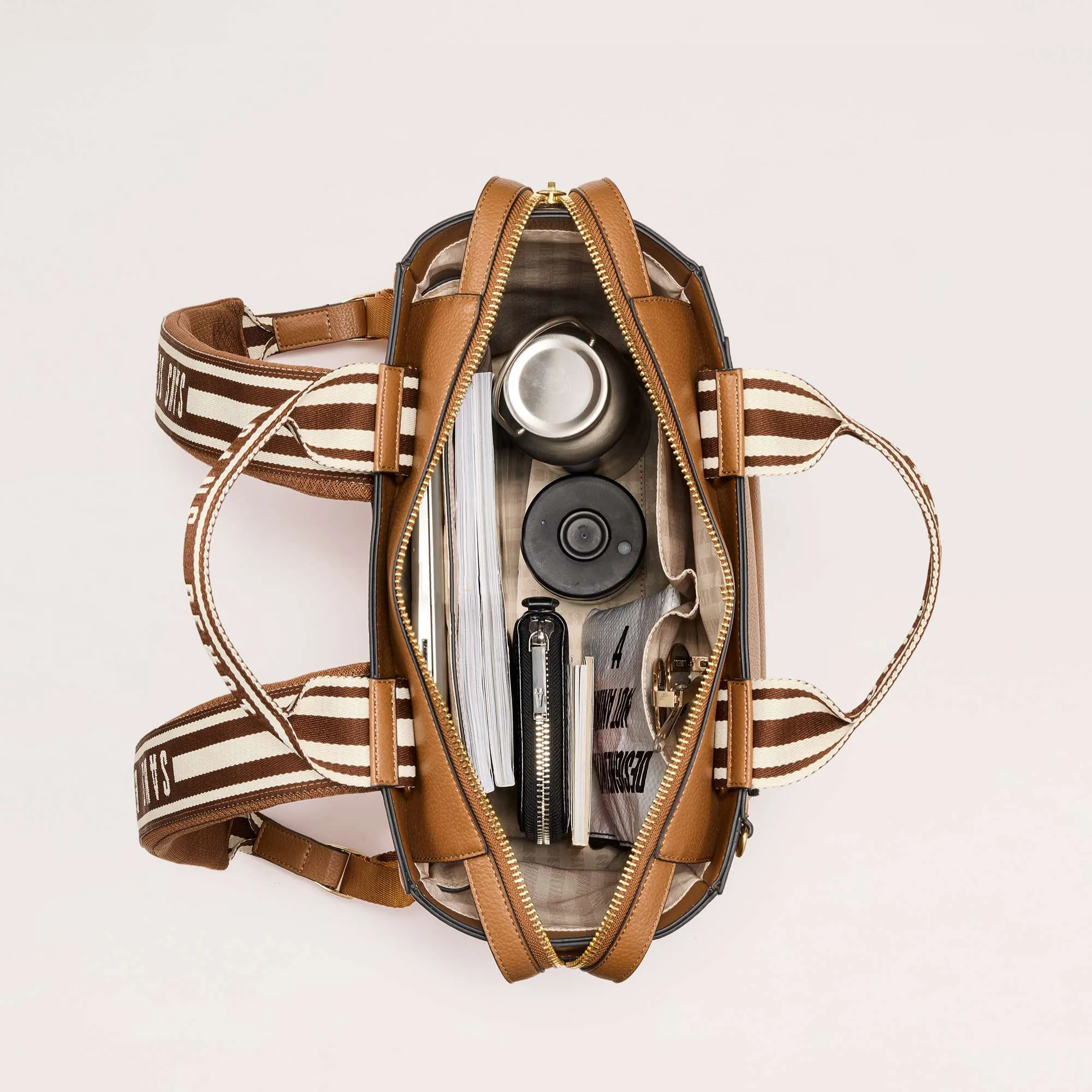 XL Universo Backpack - Cinnamon   Gold